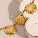 Chunky Seashell Bracelet Gold