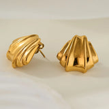 Coral Ohrstecker Gold
