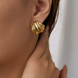 Coral Ohrstecker Gold