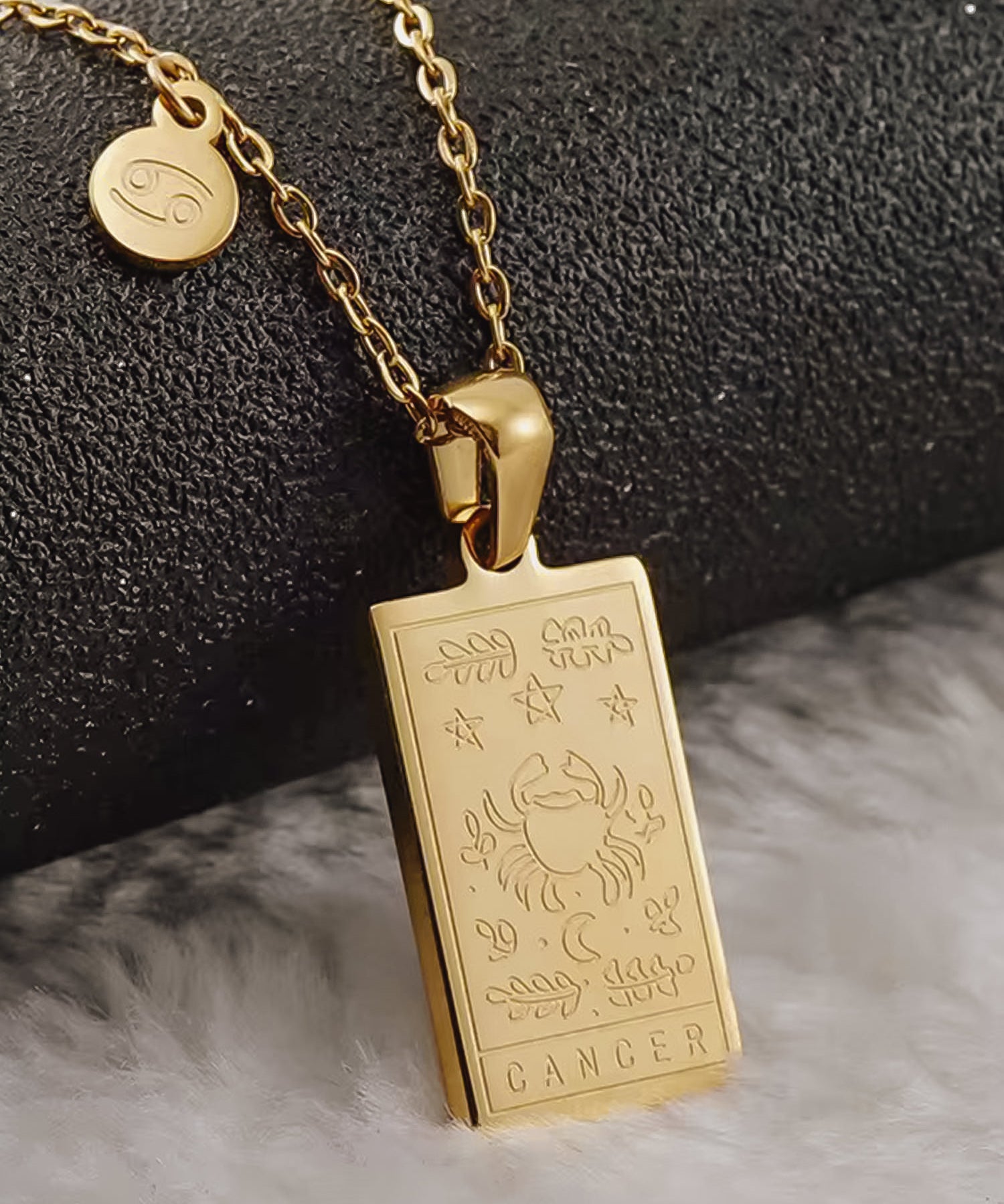 Zodiac Necklace Gold