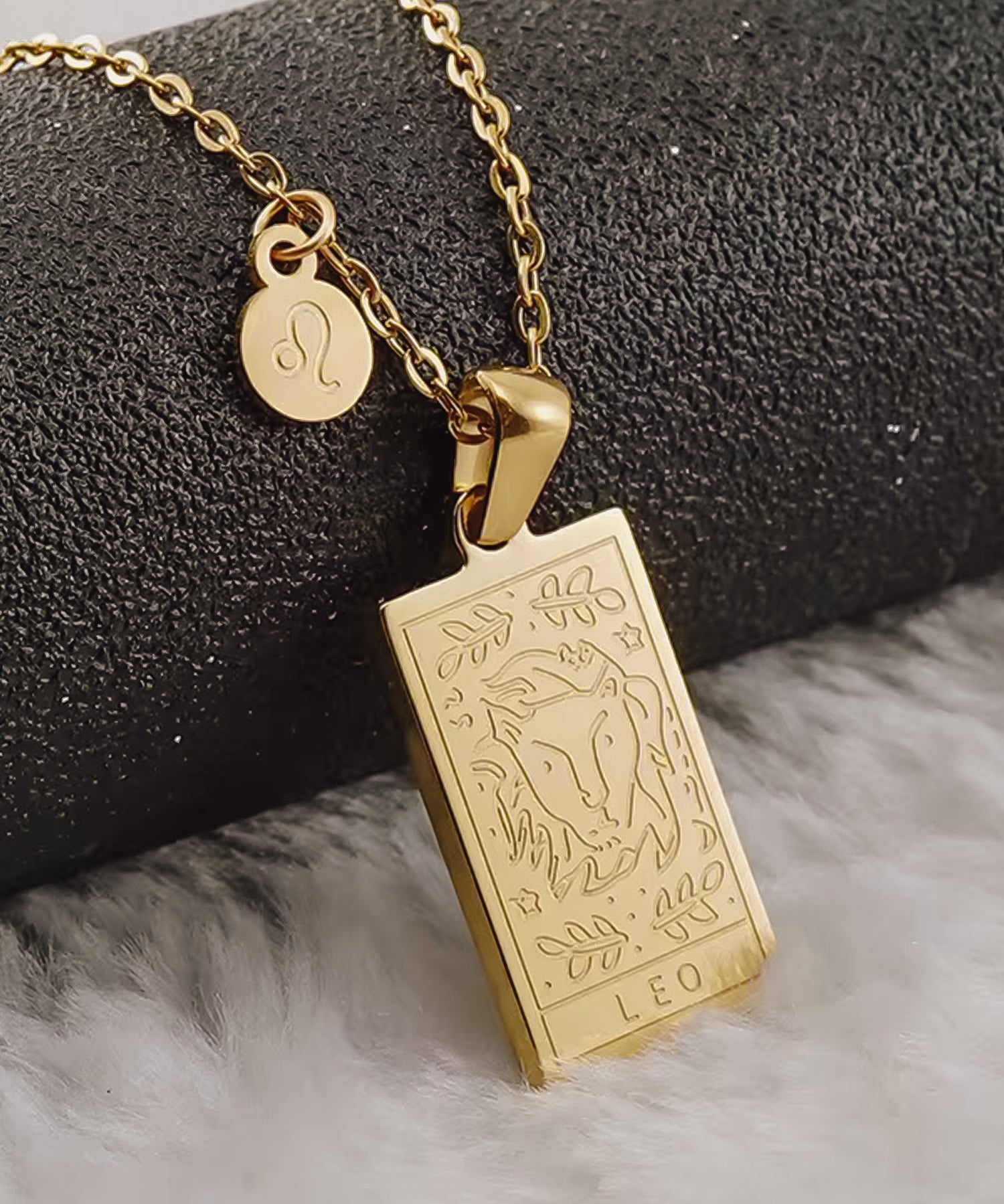 Zodiac Necklace Gold