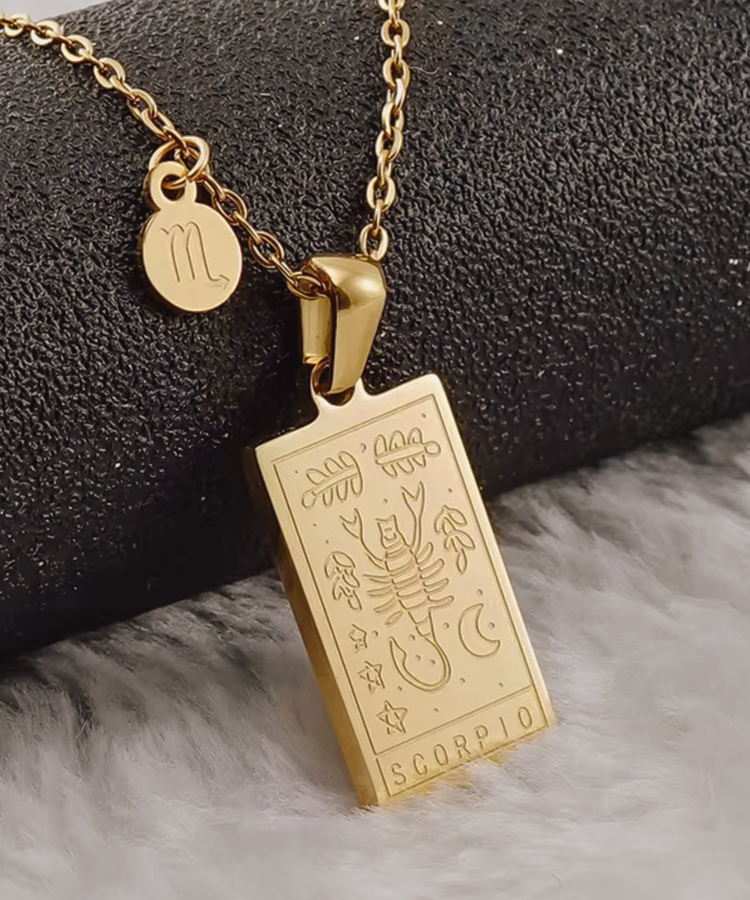 Zodiac Necklace Gold
