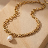 Aurora Pearl Necklace Gold