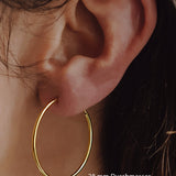 Boucles d'Oreilles Créoles Martelée Or Moyen