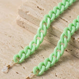 Pistachio glasses chain