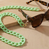Pistachio glasses chain