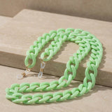 Pistachio glasses chain
