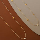Clover Necklace Gold