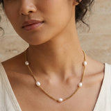 Daily Pearl Necklace Gold