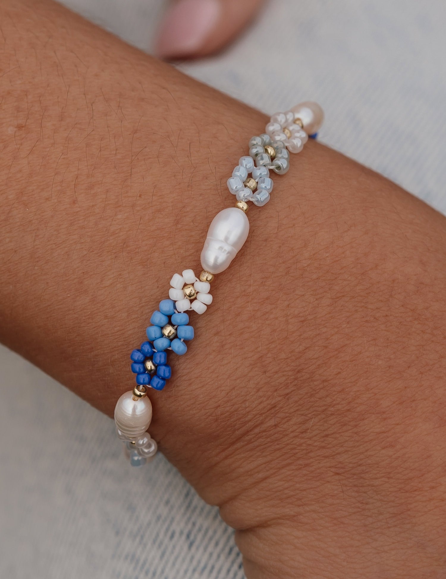 Daisy Pearl Bracelet