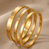 Essential Bangle Gold