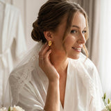 Essential Waves Ohrstecker Gold