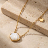 Heart Shell Necklace Gold