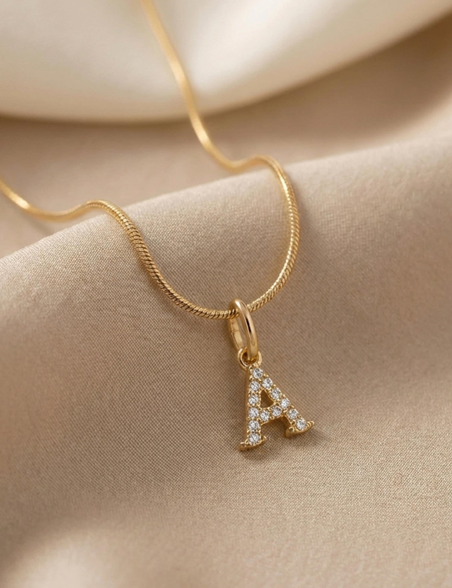 Letter Necklace Gold