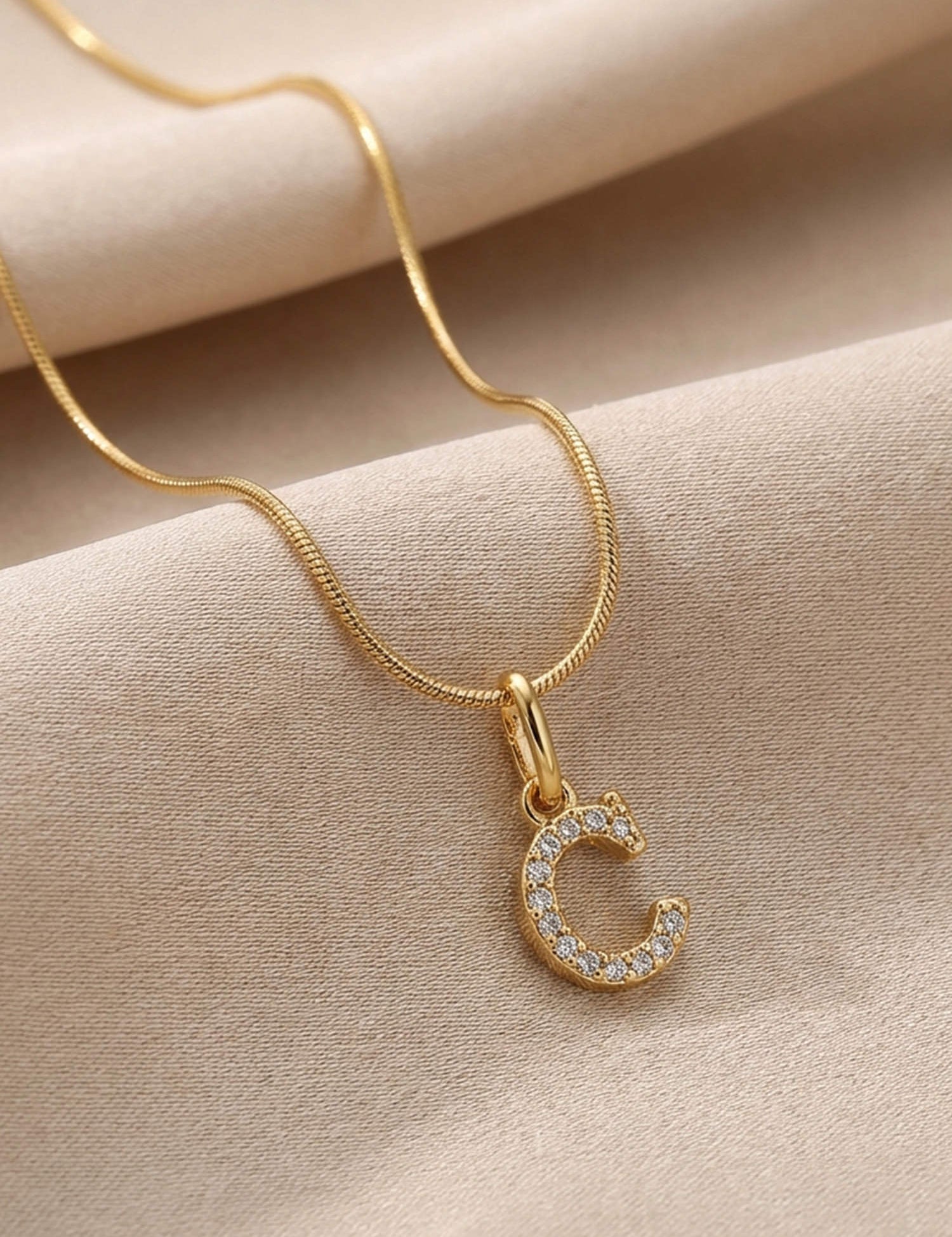 Letter Necklace Gold