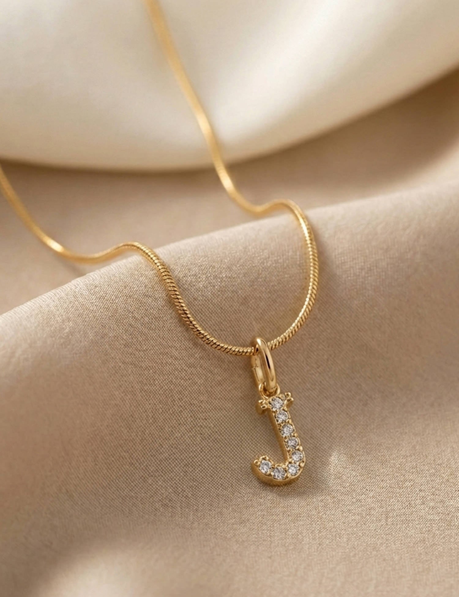 Letter Necklace Gold