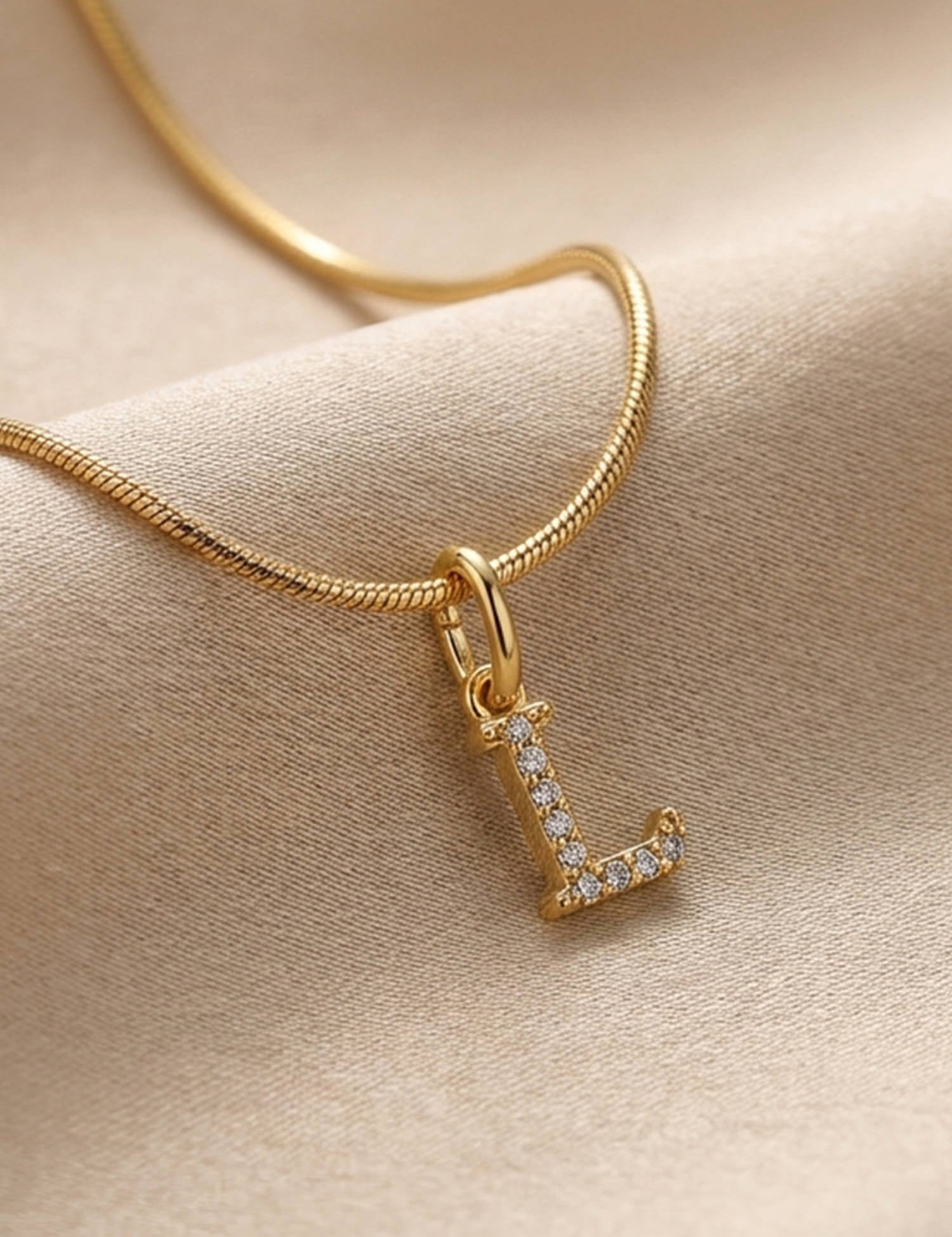 Letter Necklace Gold