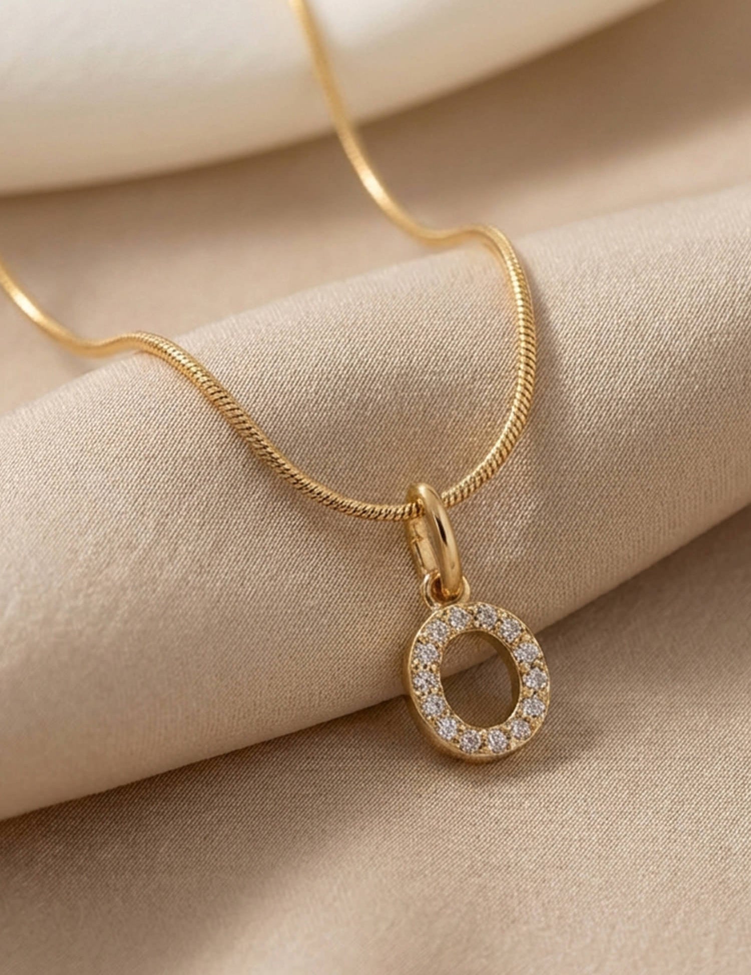 Letter Necklace Gold