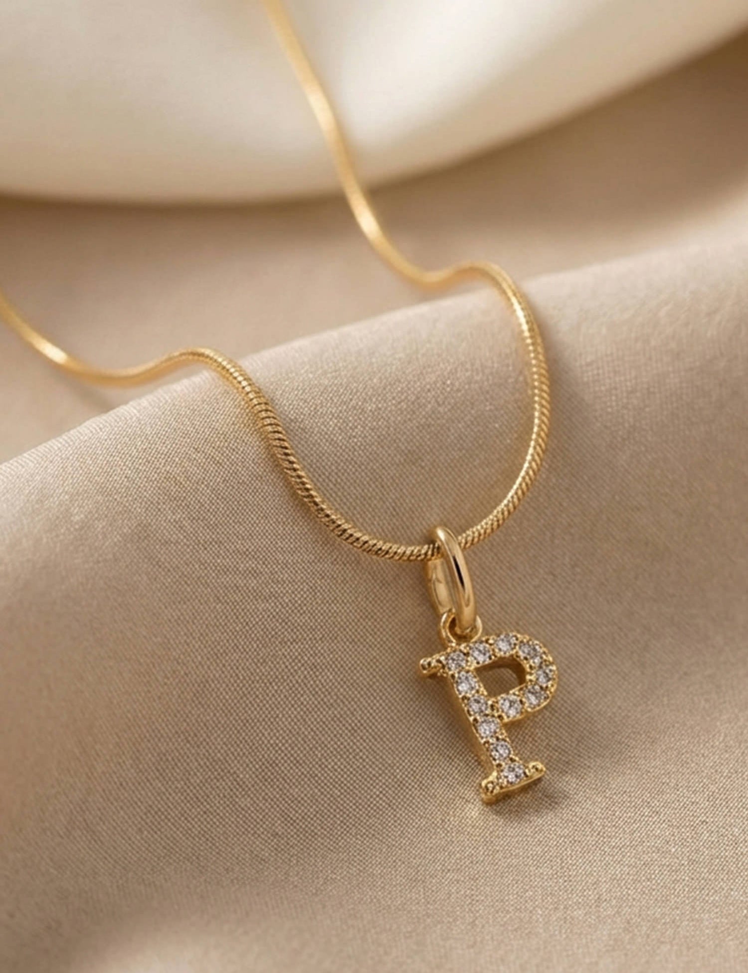 Letter Necklace Gold