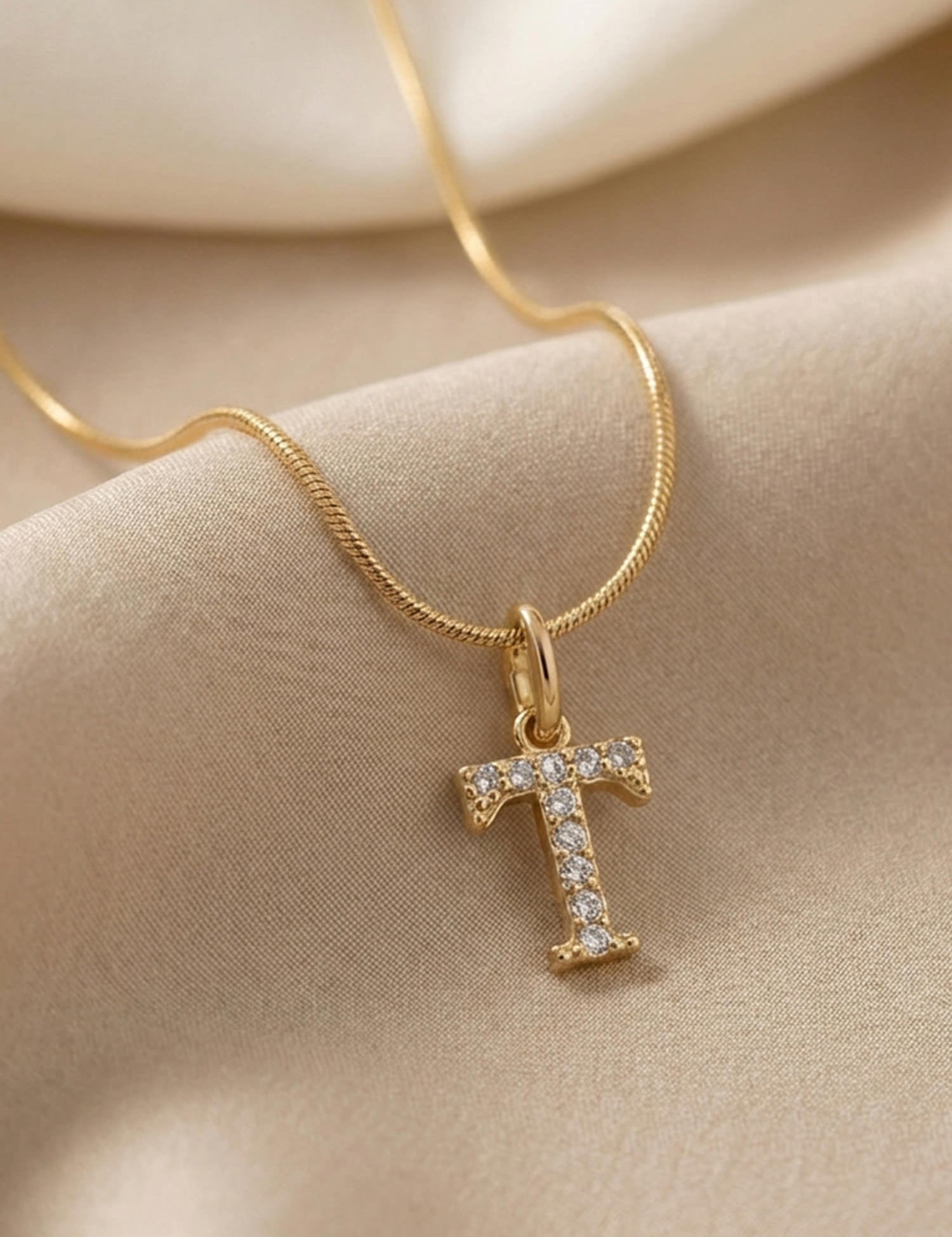 Letter Necklace Gold