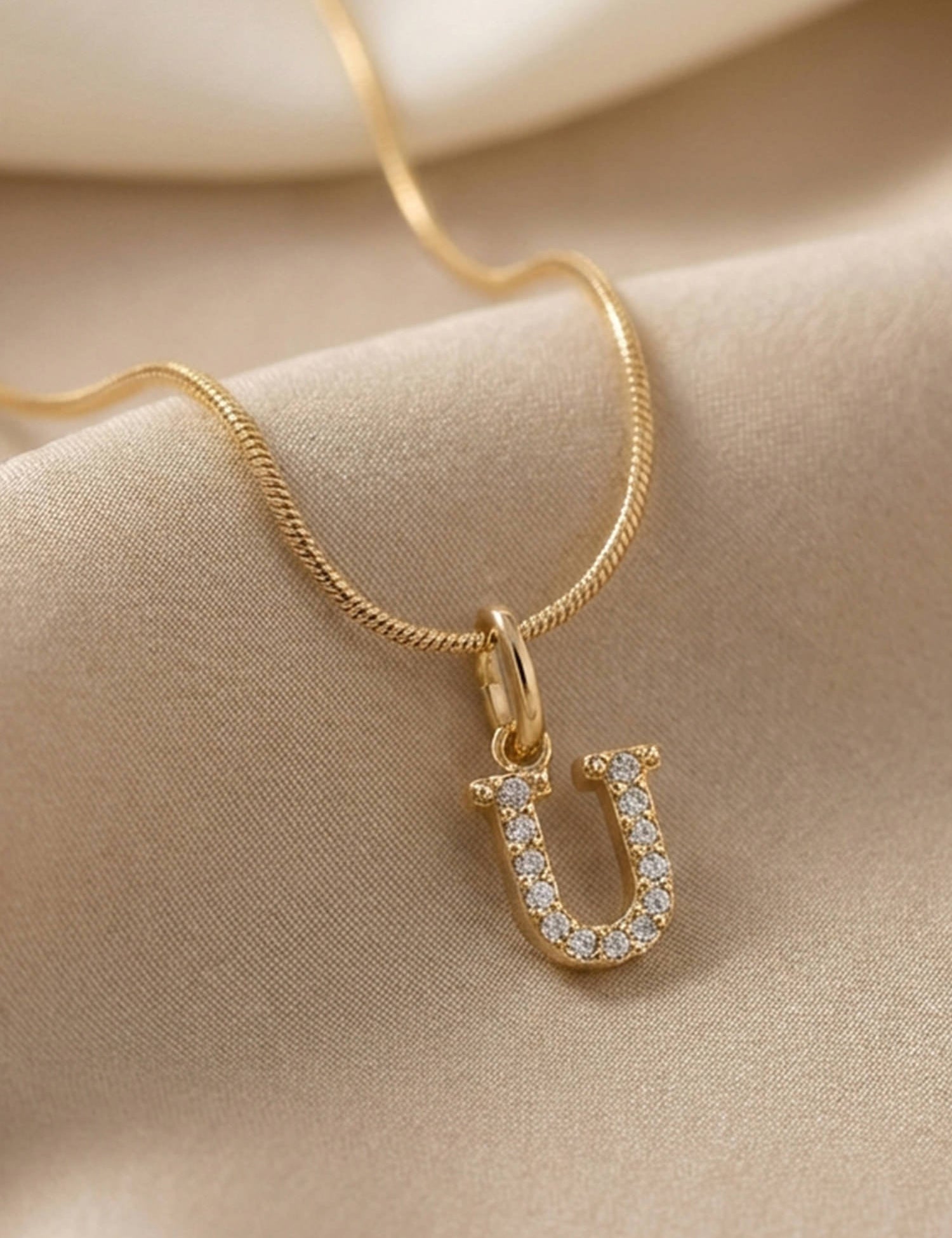 Letter Necklace Gold