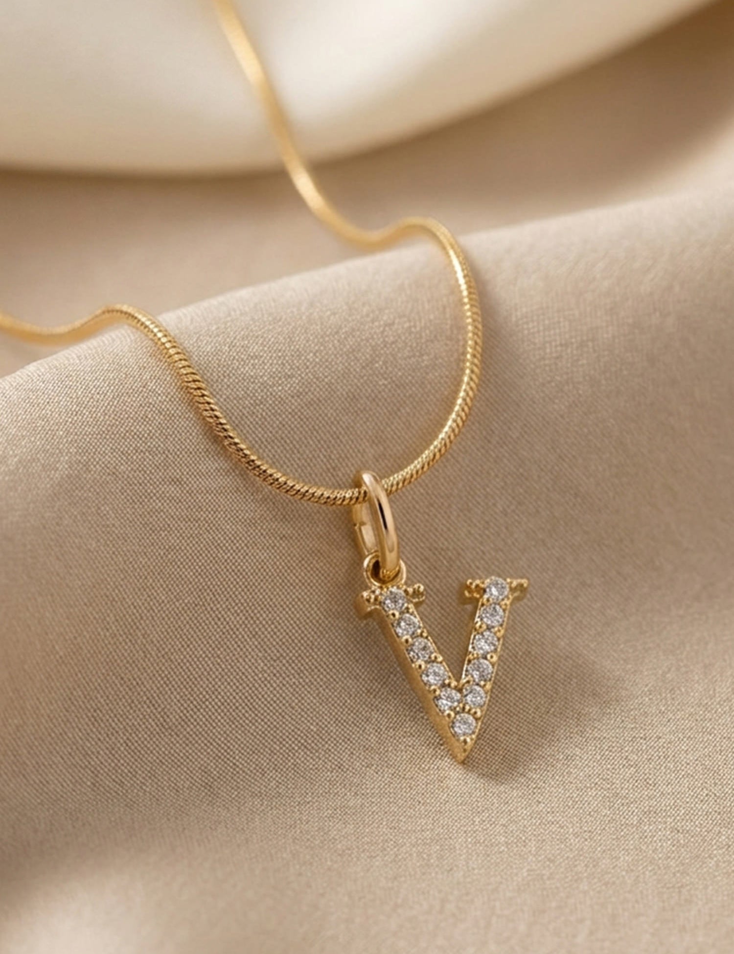 Letter Necklace Gold