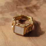 Athene Ring Gold