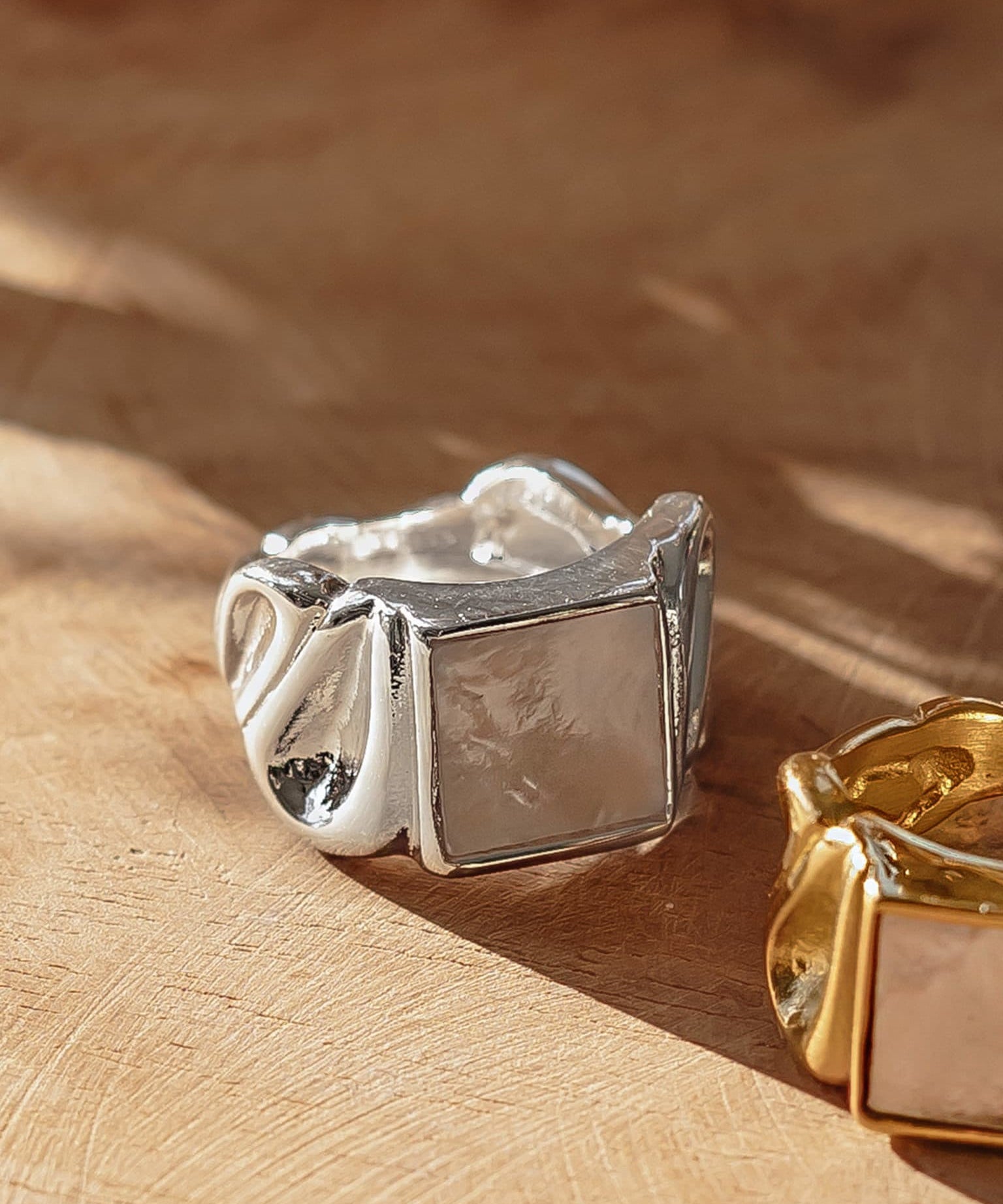 Athena ring silver