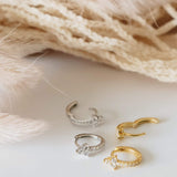 Triconia hoop earrings gold